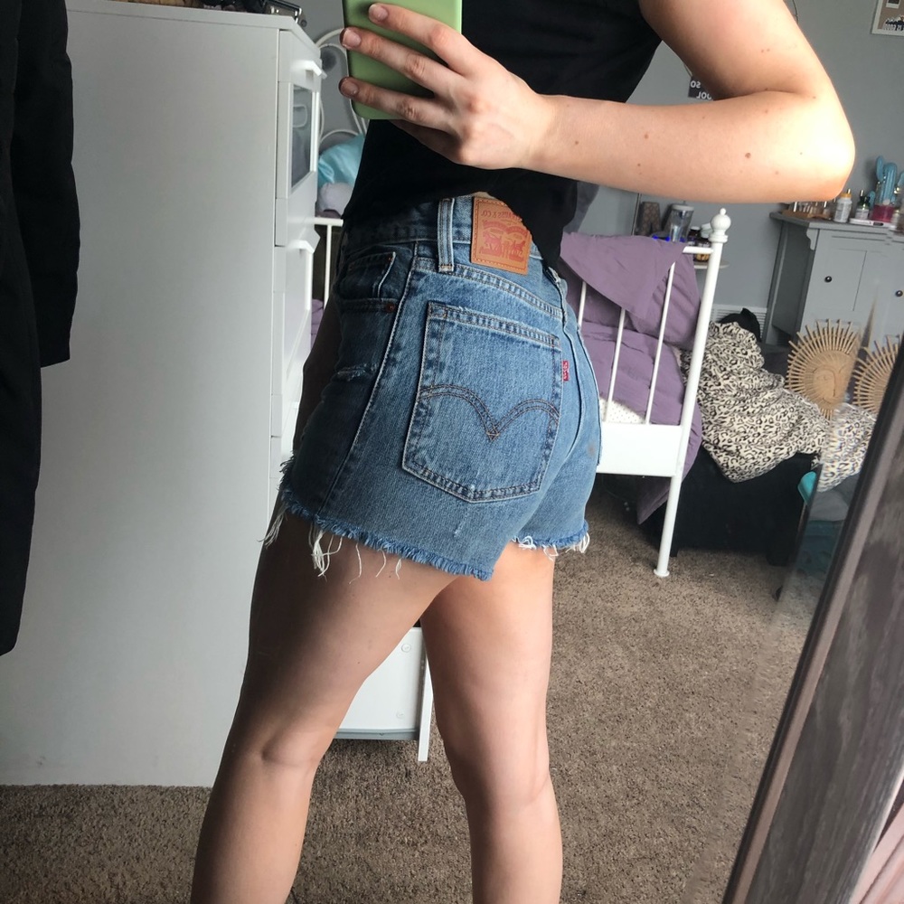 levi’s wedgie denim shorts